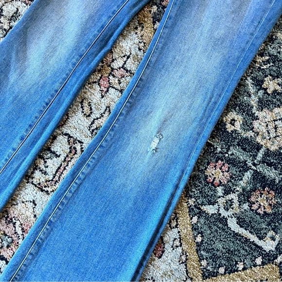 Anthropologie Pilcro The Icon High Rise Flare Denim Jeans Light Wash Sz 26 - Picture 9 of 12